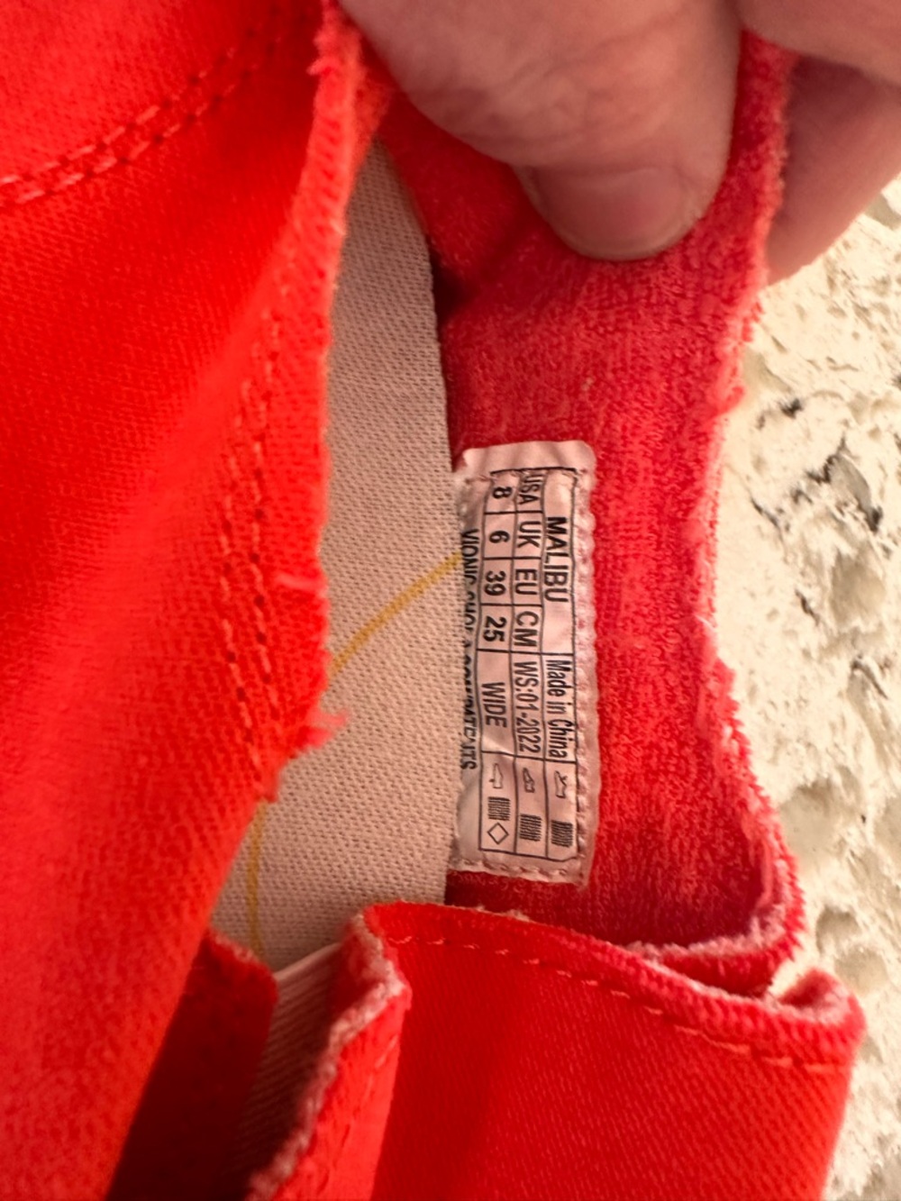 Vionic Women Malibu Beach Corral Red slip on sneaker size 8 Slip On Cloth - Picture 5 of 5